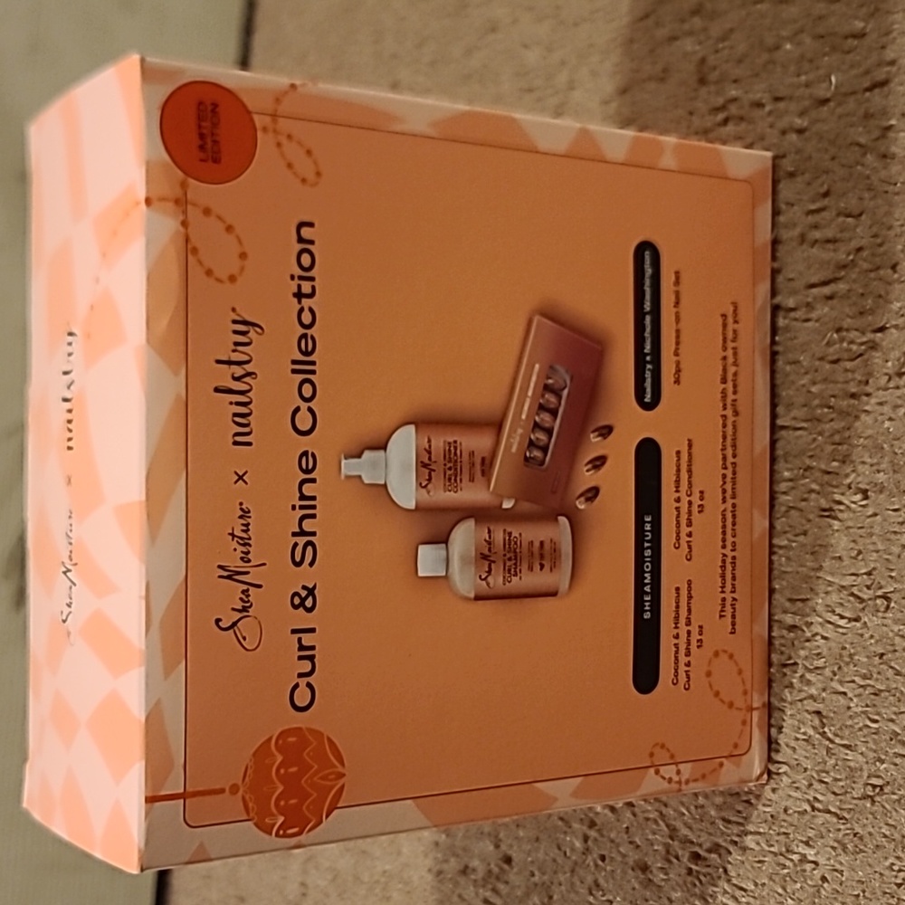 Sheamoisture x nailstry curl & shine set